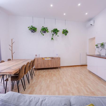 Apt Rome 5 Bdrms ภายนอก รูปภาพ