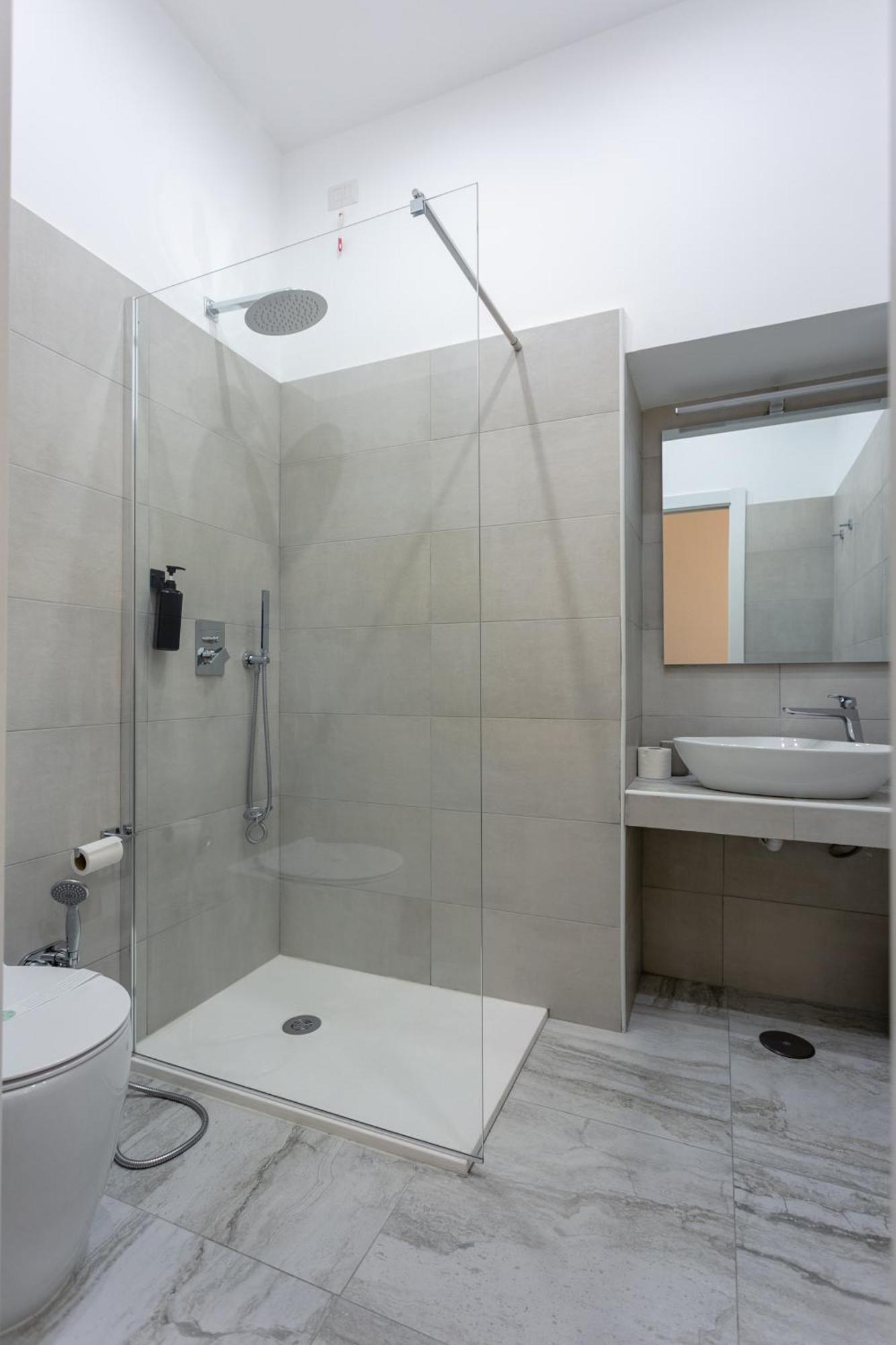 Apt Rome 5 Bdrms ภายนอก รูปภาพ