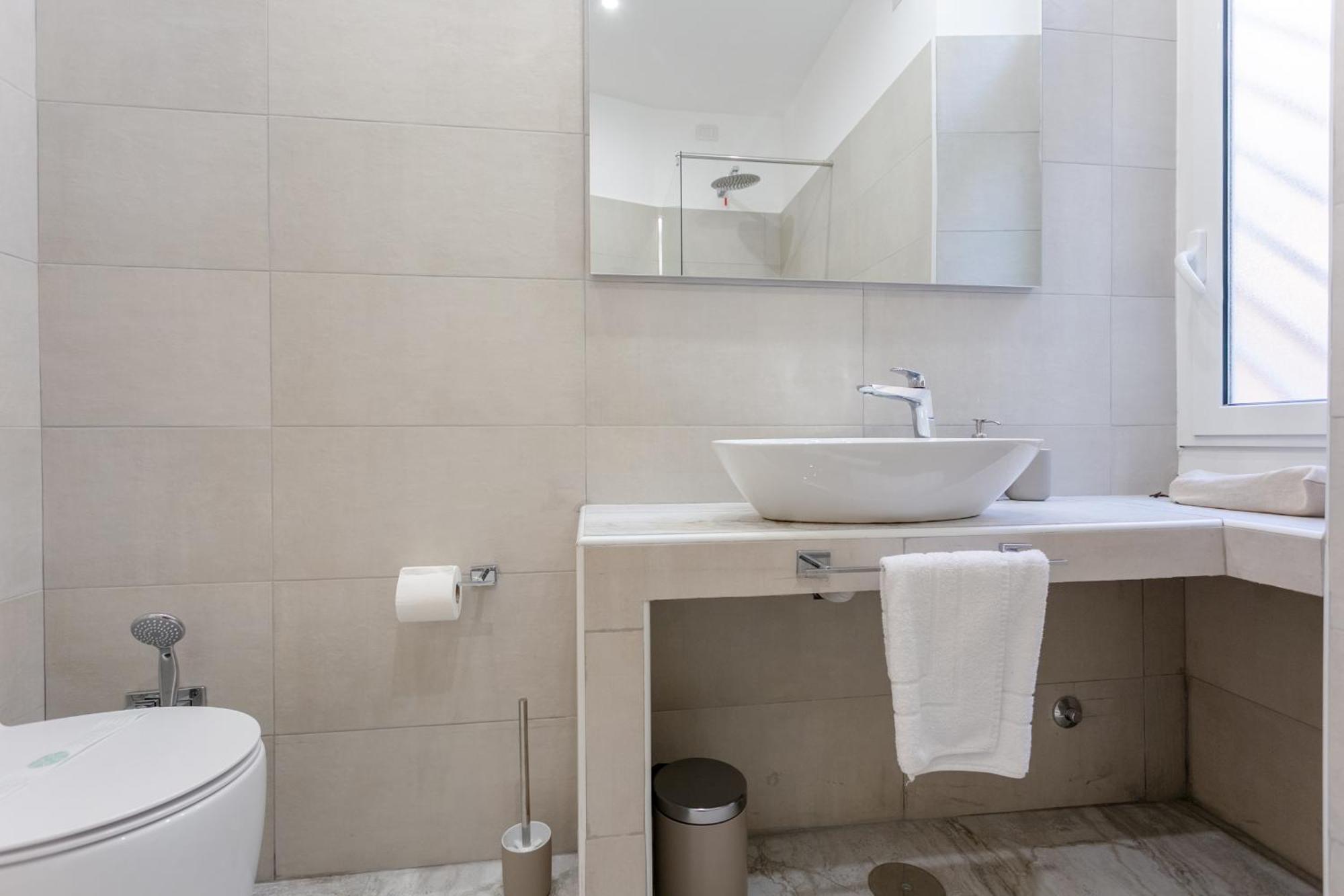 Apt Rome 5 Bdrms ภายนอก รูปภาพ